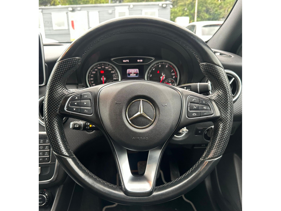 2016 Mercedes-Benz A Class - image 17