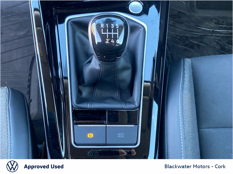 2024 Volkswagen Golf 1.5TSI 150BHP 5DR STYLE WITH AREA VIEW CAMERA & REAR ASSIST *WAS €40,250 NOW €33,995* €31,995