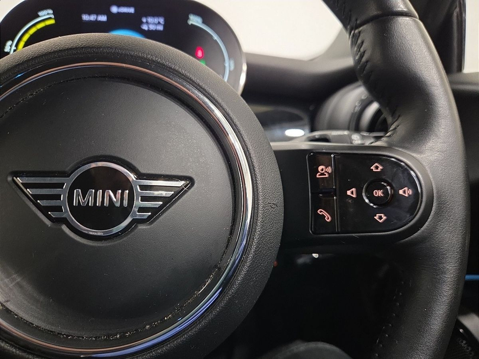 2022 MINI Hatch Electric Level 2 €20,950