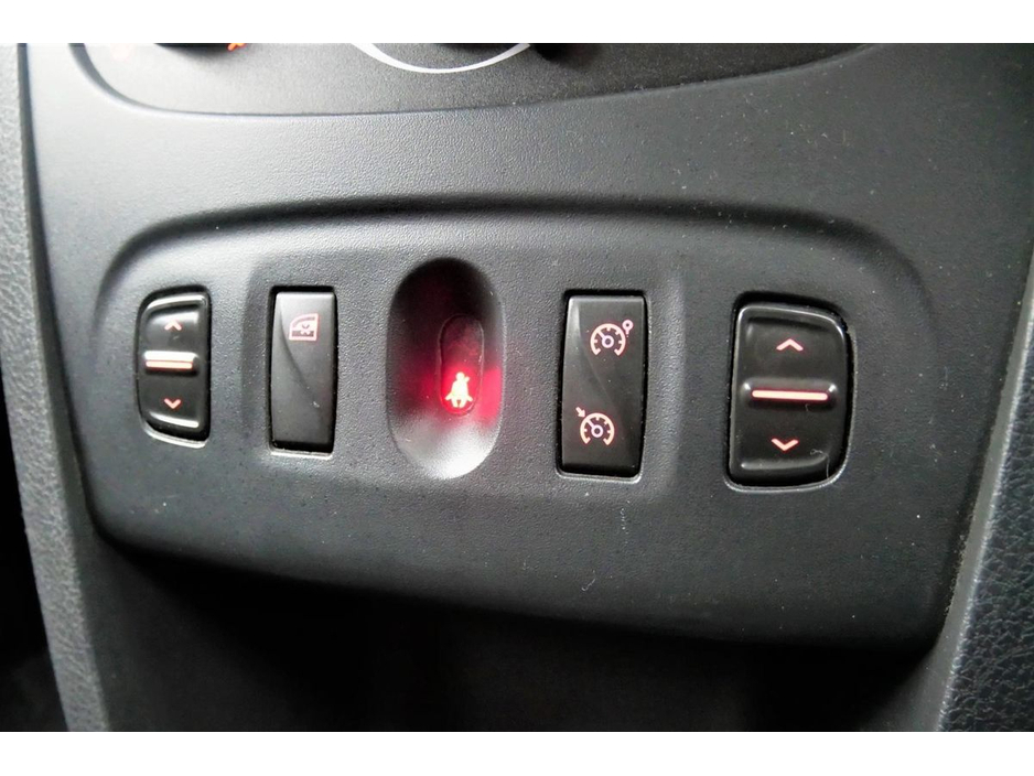 2017 Dacia Sandero Stepway - image 19