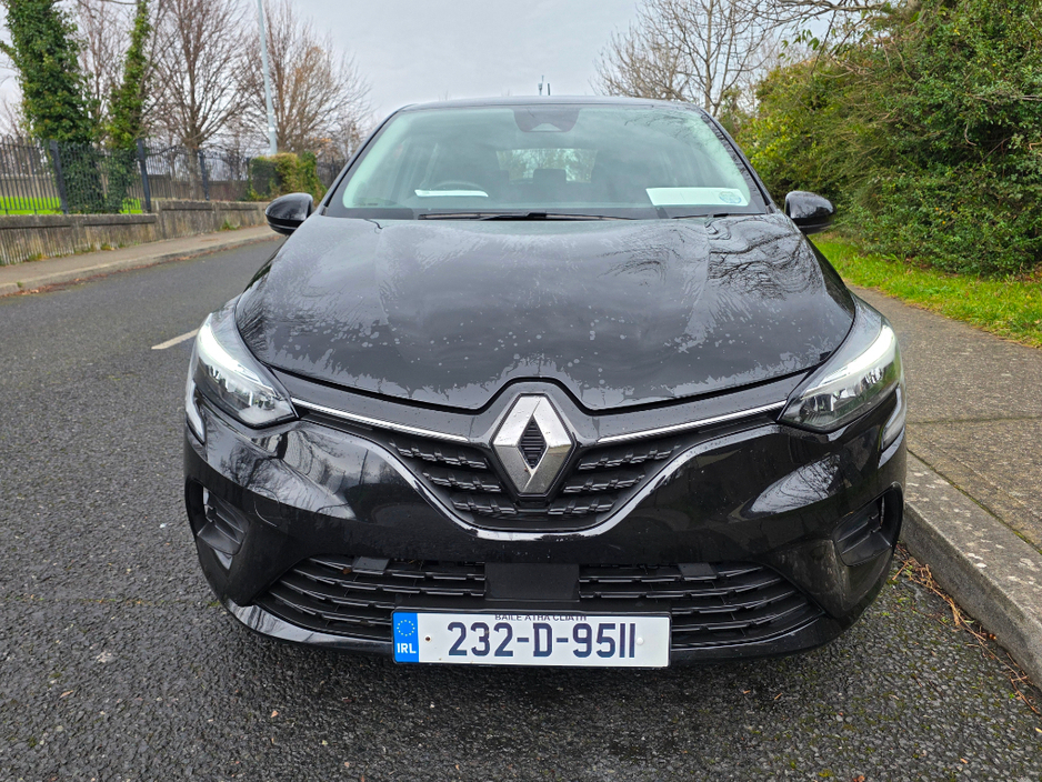 2023 Renault Clio Equilibre TCE 90 CVT Dfull MY2 €18,950