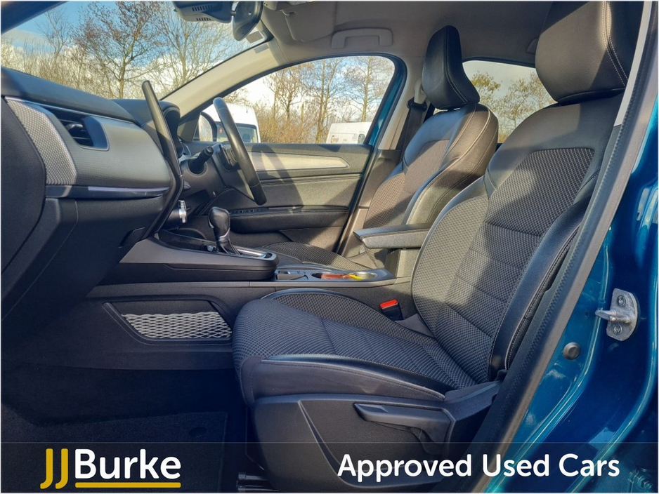 2021 Renault Arkana - image 8