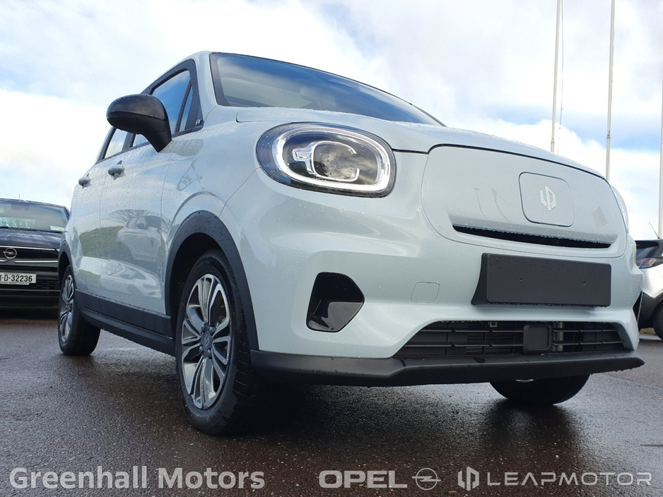 2026 Leapmotor T03 - image 19