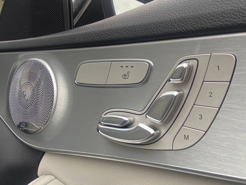 2016 Mercedes-Benz C Class - image 19