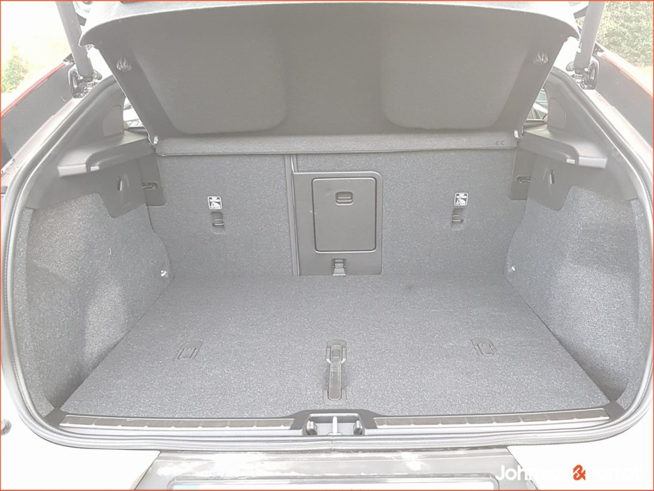 2025 Volvo EC40 - image 14