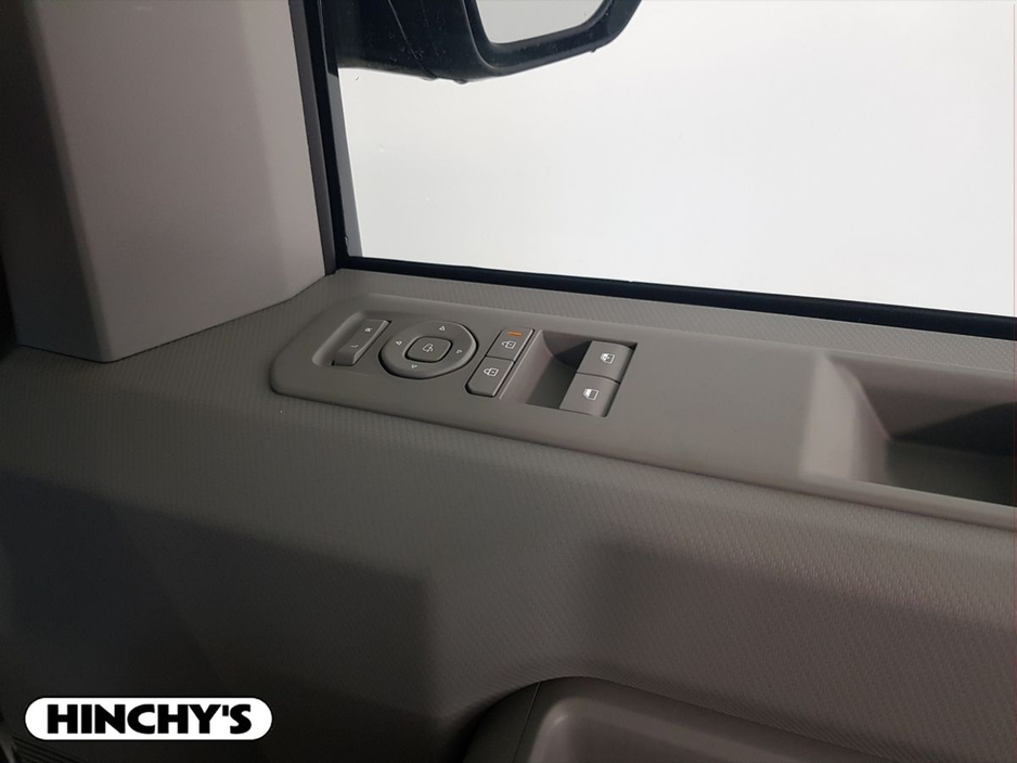 2026 Kia PV5 - image 20