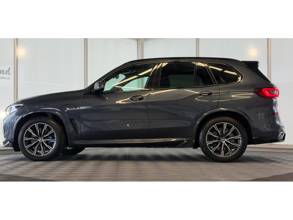 2022 BMW X5 *G05 XDRIVE45E M SPORT* €63,800