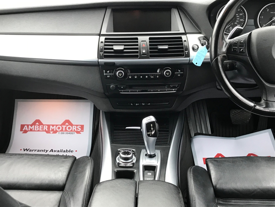 2013 BMW X5 - image 24