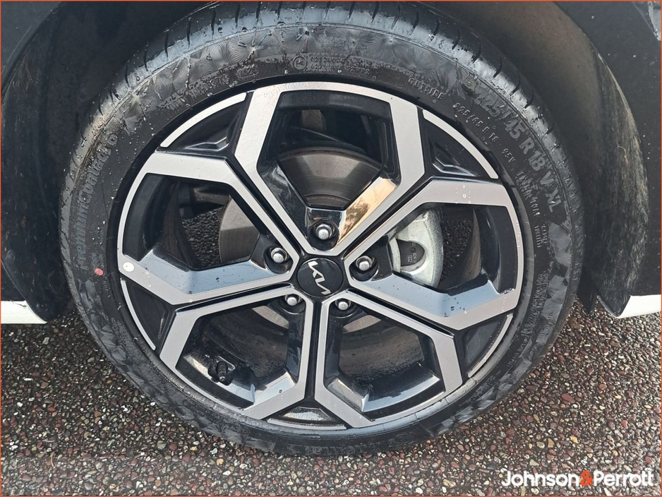 2025 Kia Niro Niro K3 HEV 3.9% APR Available! €35,900