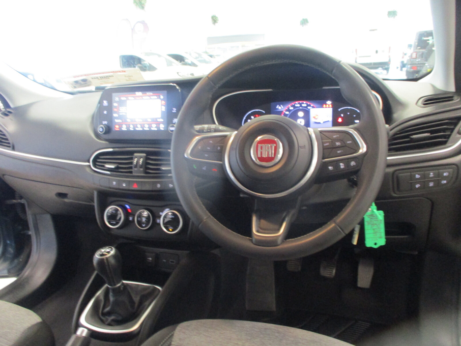 2022 Fiat Tipo 1.0 100HP Cross 5dr €18,950