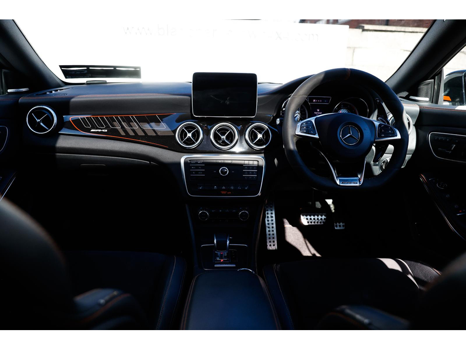 2015 Mercedes-Benz CLA Class - image 6