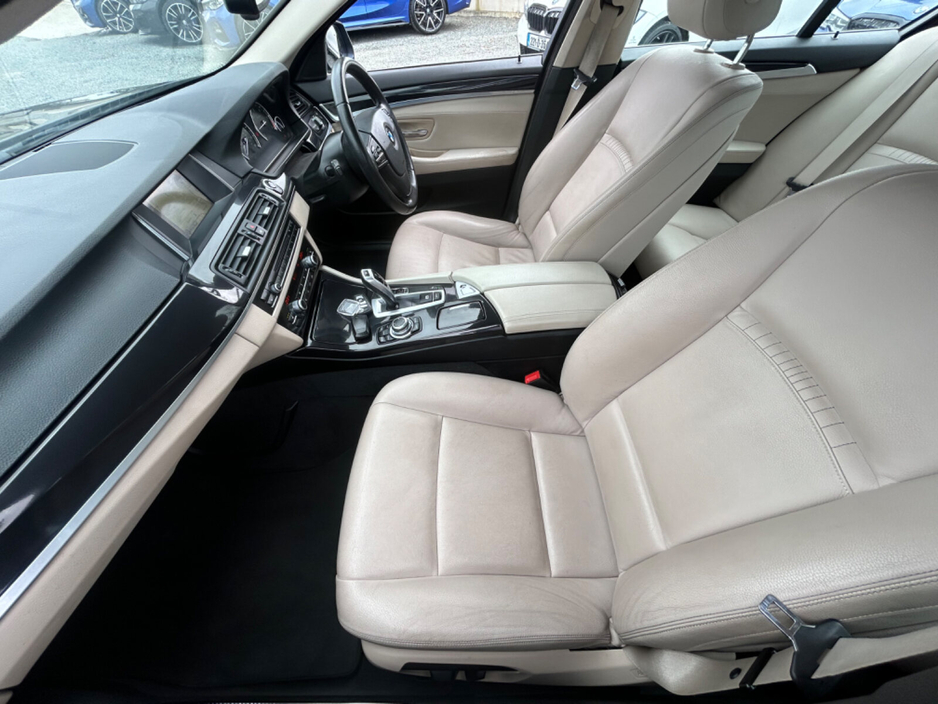 2015 BMW 5 Series - image 6