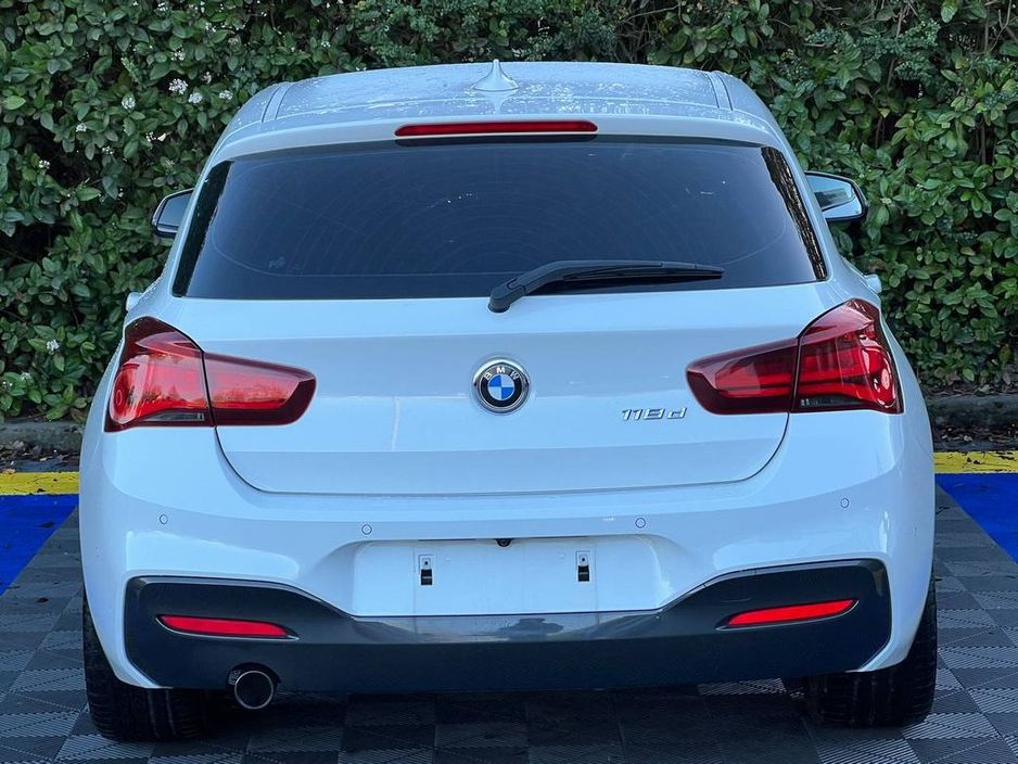 2018 BMW 1 Series 118d M-SPORT 2.0 // FULL SERVICE HISTORY // 18" M-SPORT ALLOYS // 360 PARKING SENSORS €18,900