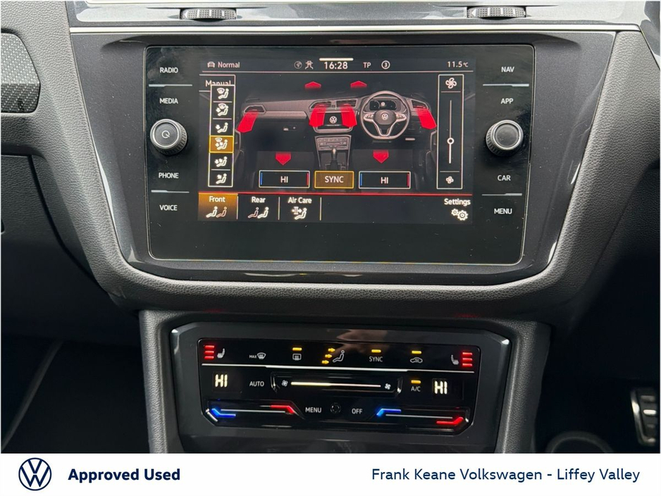 2023 Volkswagen Tiguan Allspace - image 15