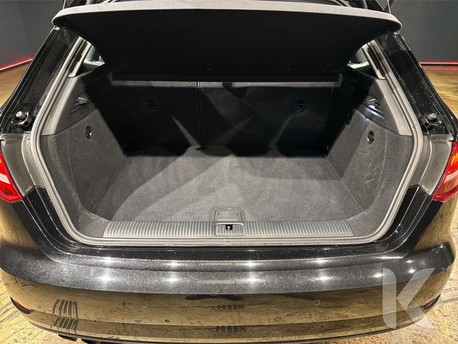 2019 Audi A3 - image 11