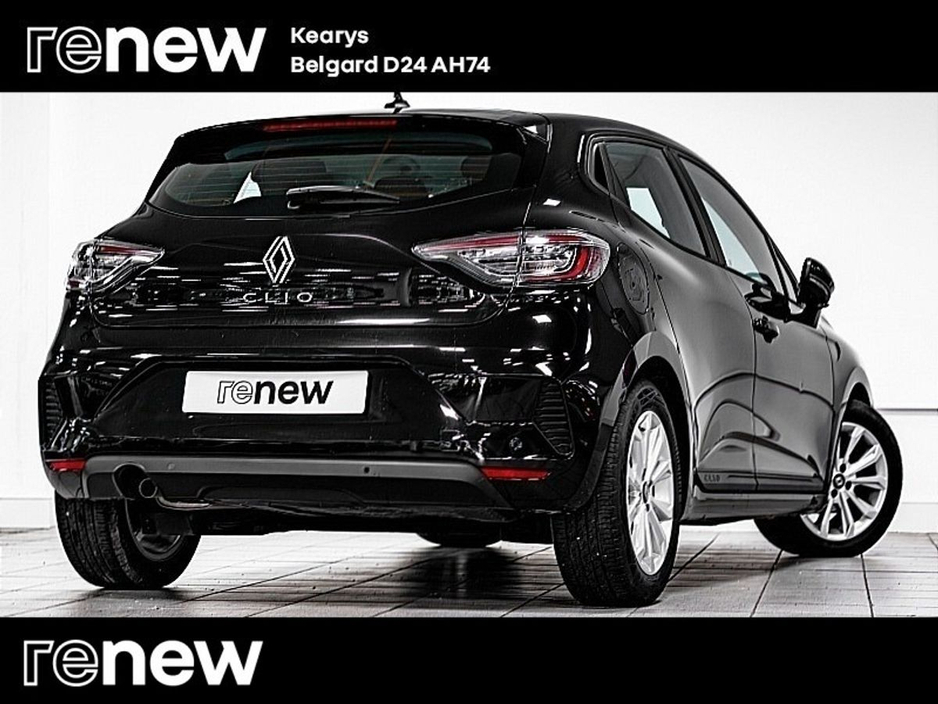 2025 Renault Clio - image 11