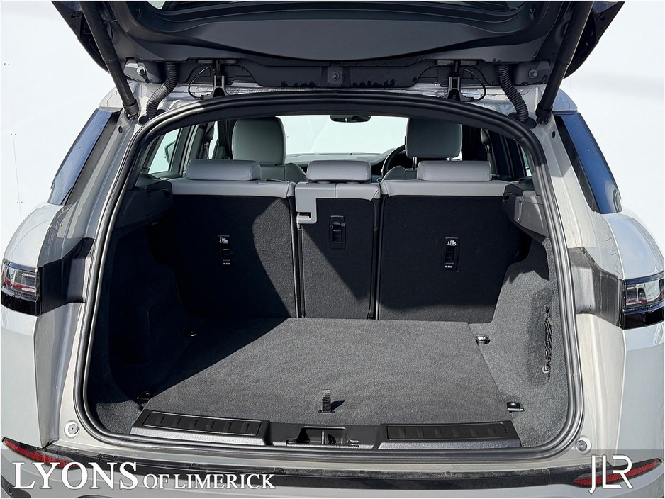 2025 Land Rover Range Rover Evoque - image 13