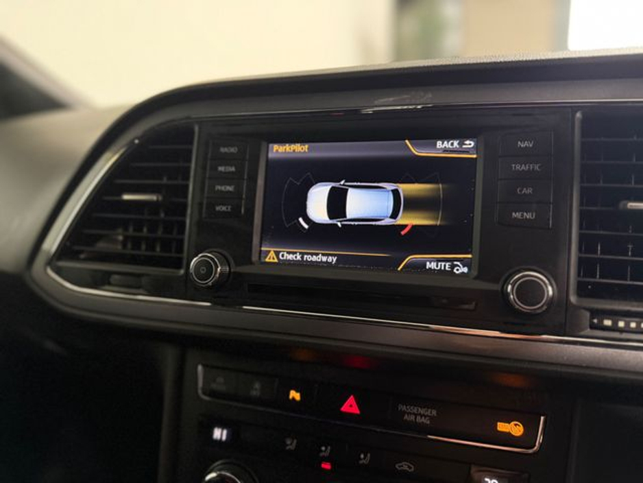 2013 SEAT Leon 1.4 TSI FR Star Light Headliner €10,777