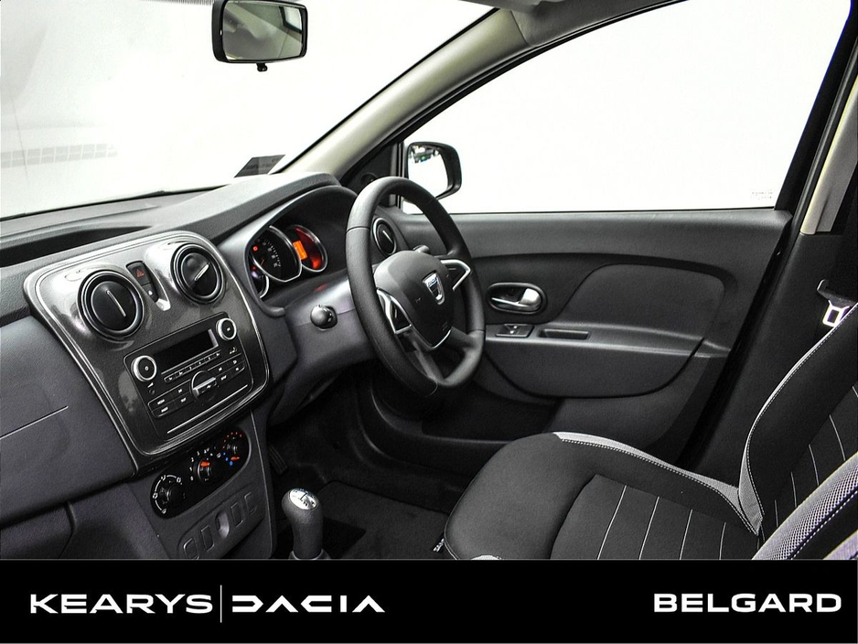 2017 Dacia Sandero Stepway - image 5