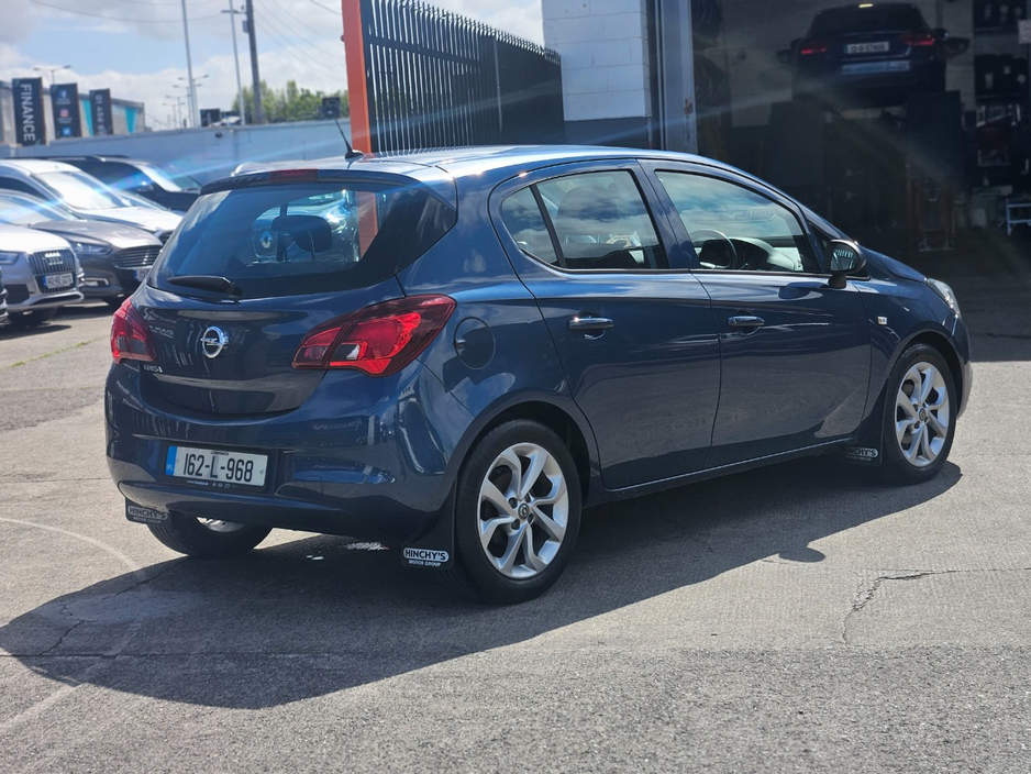 2016 Opel Corsa - image 3