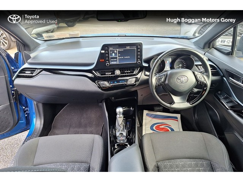 2022 Toyota C-HR - image 8