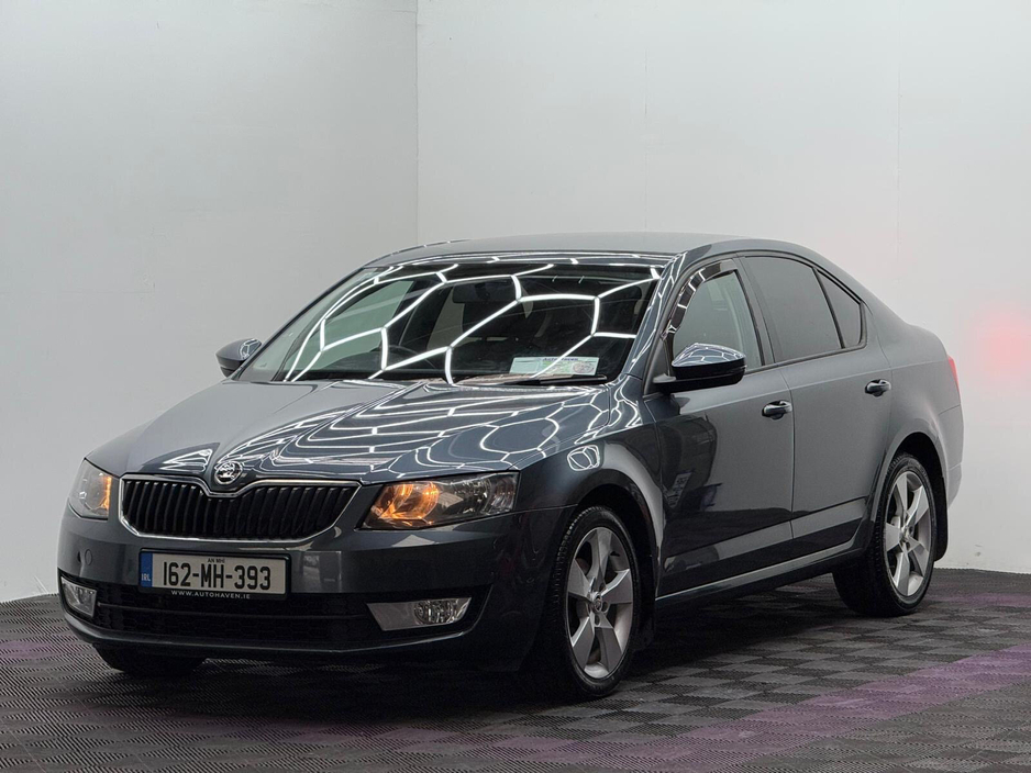 2016 Skoda Octavia - image 5