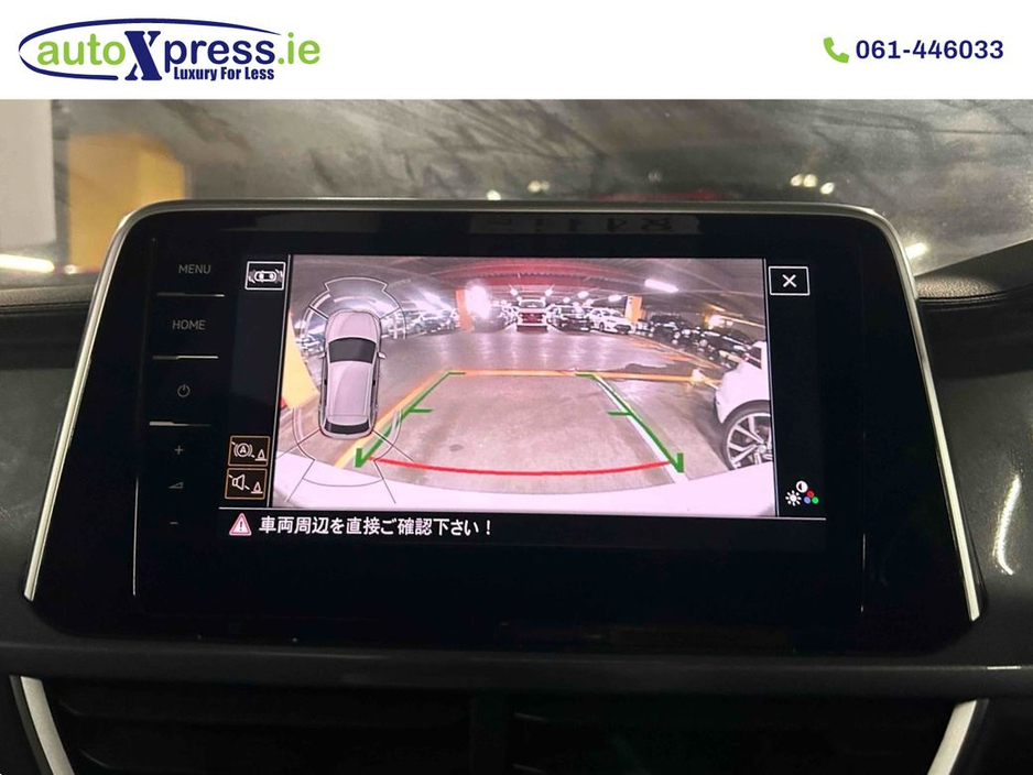 2023 Volkswagen T-Roc - image 2