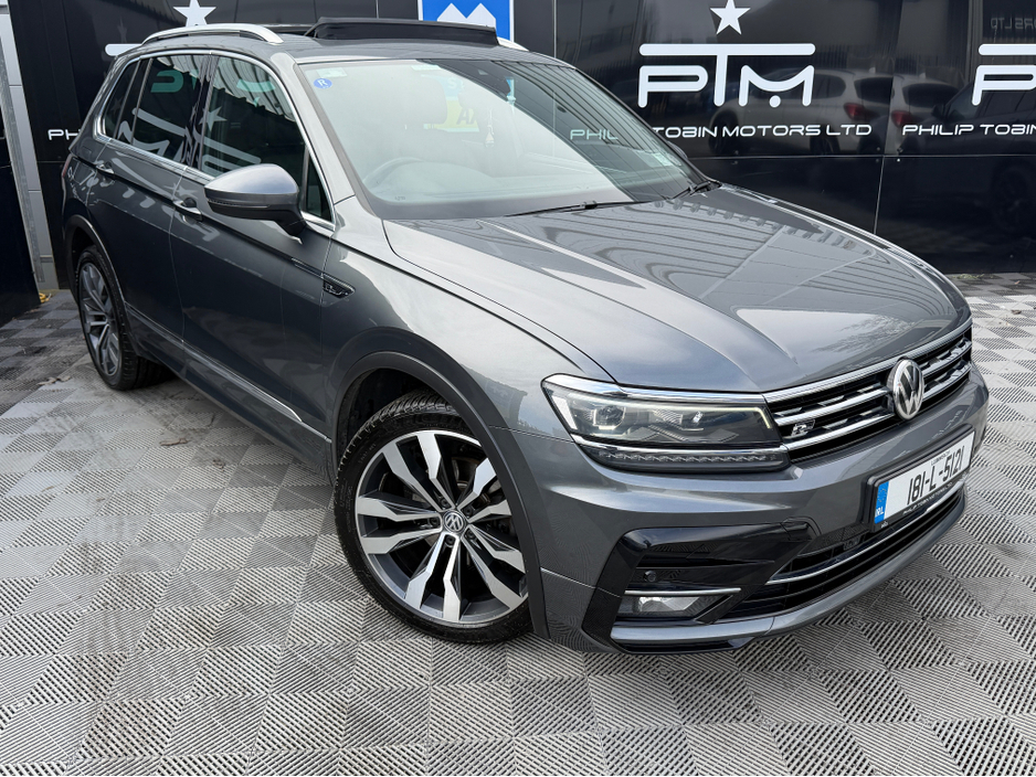 2018 Volkswagen Tiguan - image 2