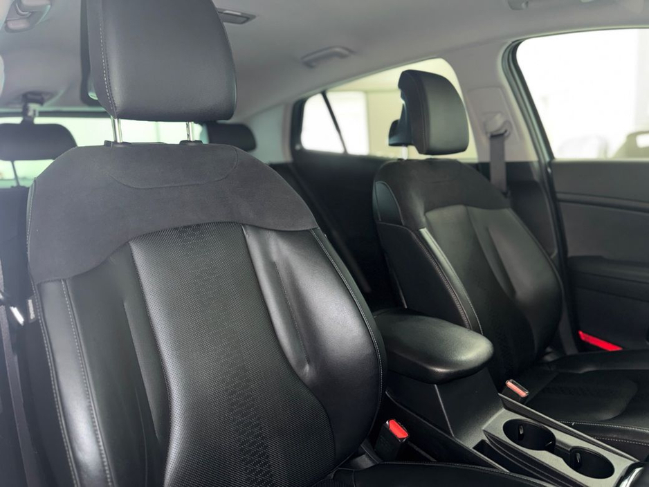 2024 Kia Sportage - image 7