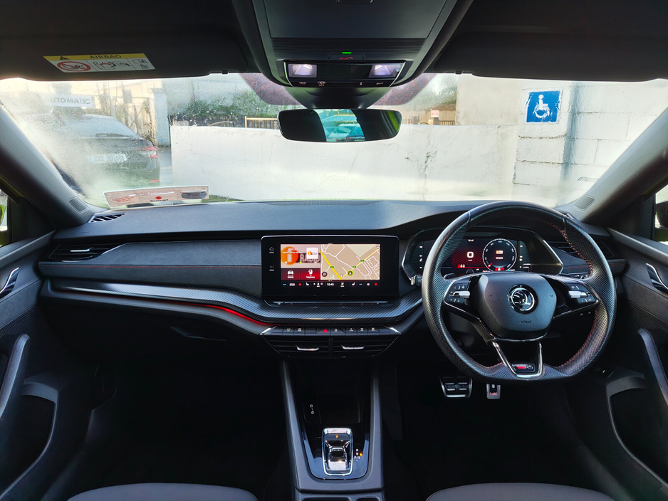 2022 Skoda Octavia - image 21