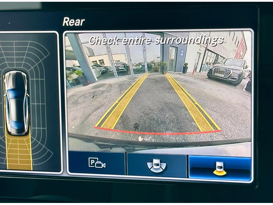 2017 Mercedes-Benz E Class - image 5