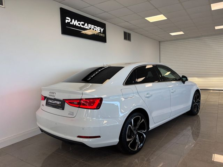 2016 Audi A3 - image 6