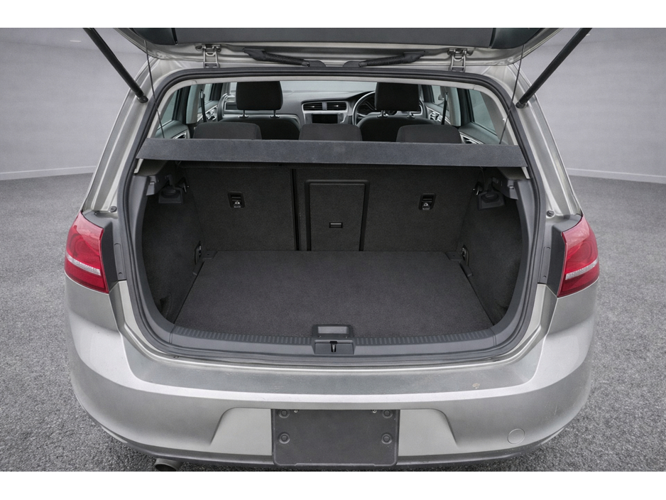 2017 Volkswagen Golf 1.2 TSI Petrol, 5 Door, Automatic, Comfortline, High Spec €14,950