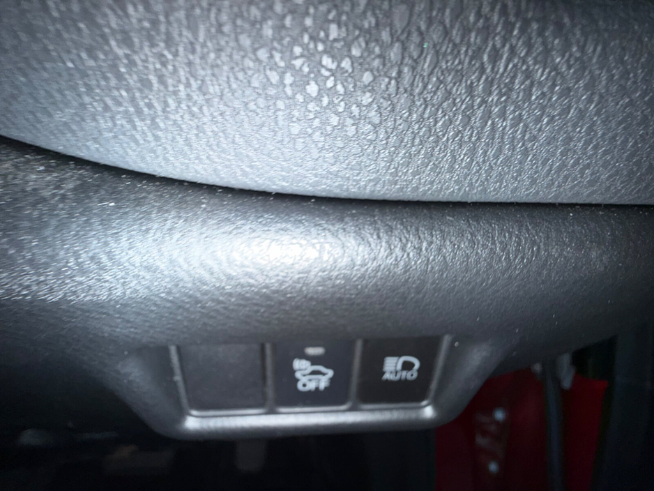 2018 Toyota C-HR - image 19