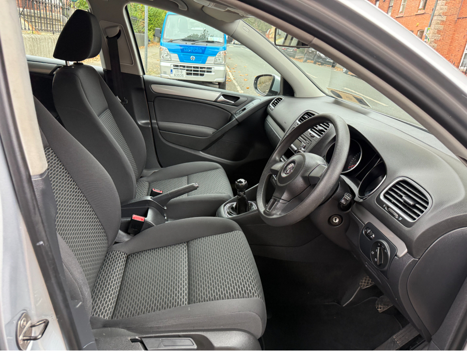 2013 Volkswagen Golf 1.6tdi S, Only 112kms! New Nct 10/2026, Tax 03/2026, Timing Belt Replaced, Service History, Very Reliable & Economical Hatchback, Service & Warranty Included, SIMI Dealer, €7,950