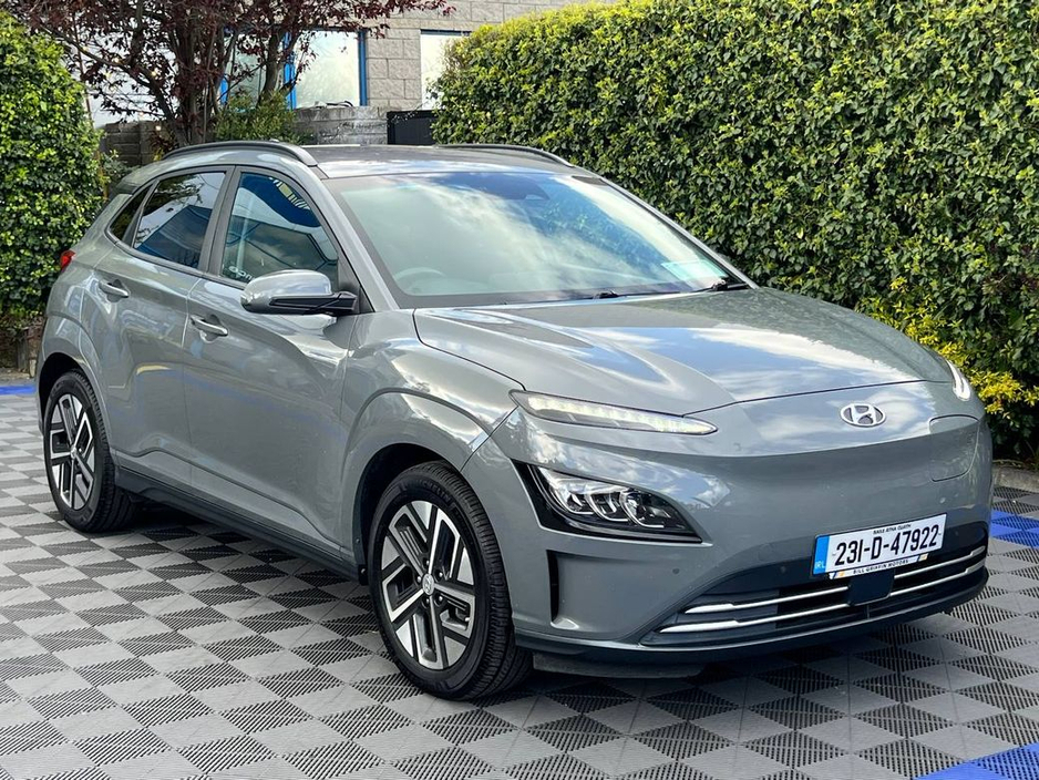 2023 Hyundai Kona - image 15