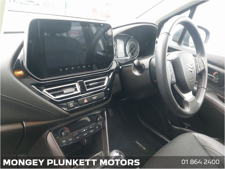 2025 Suzuki S-CROSS - image 15