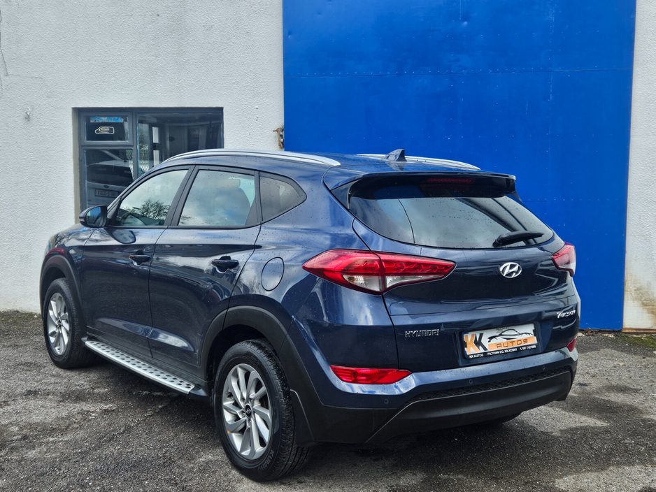 2017 Hyundai Tucson - image 3