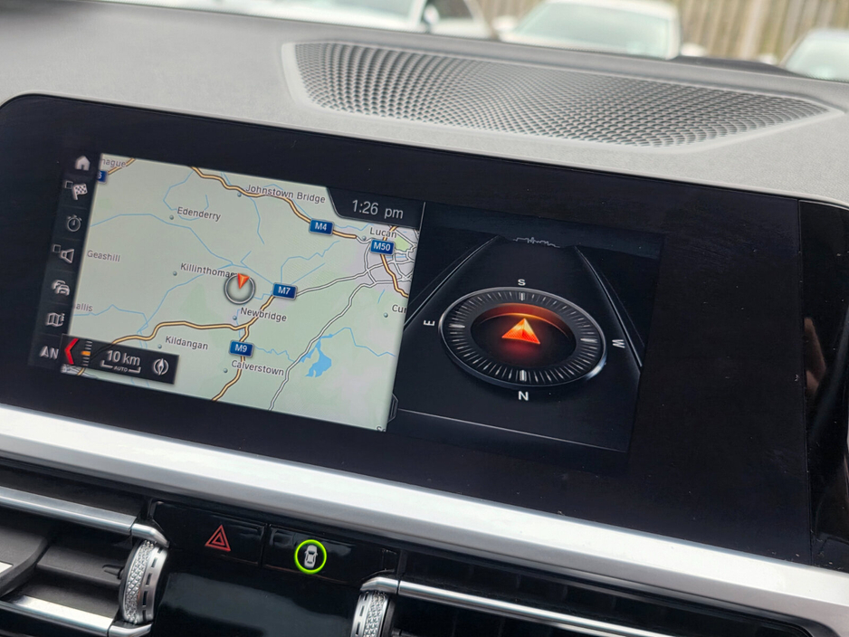 2019 BMW 3 Series - image 7