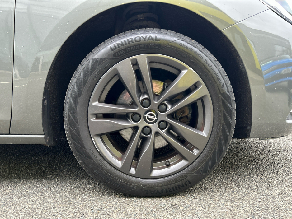 2019 Opel Astra - image 5