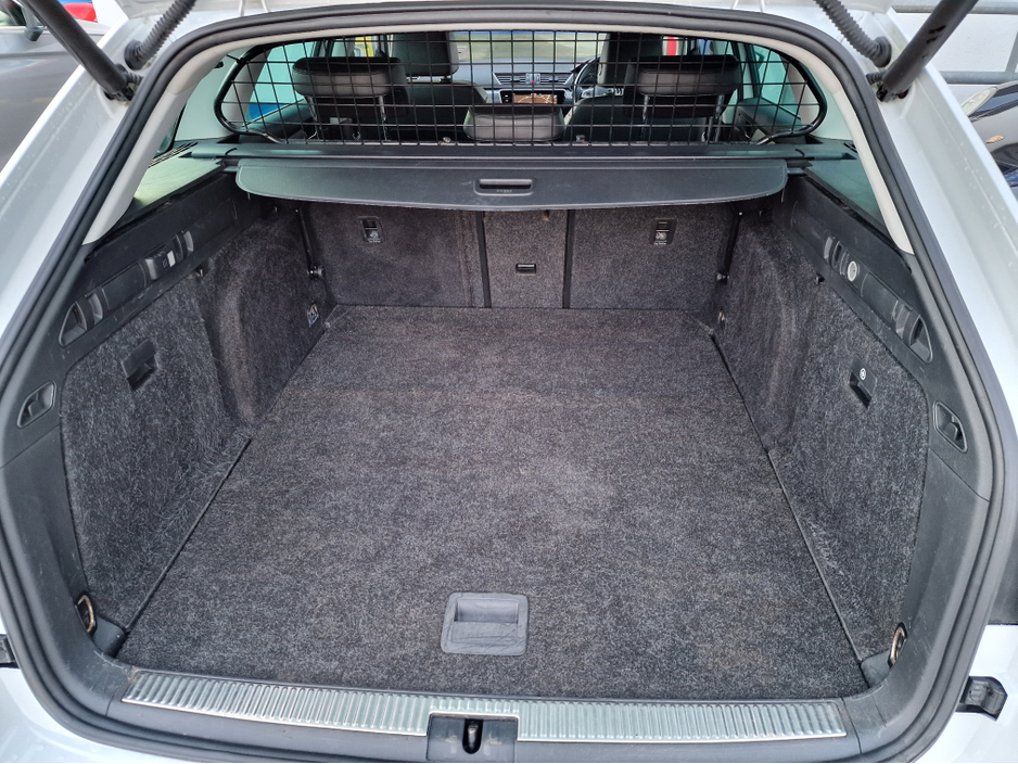 2017 Skoda Superb EXECUTIVE 2.0 TDI DSG-LOW MILEAGE €18,350