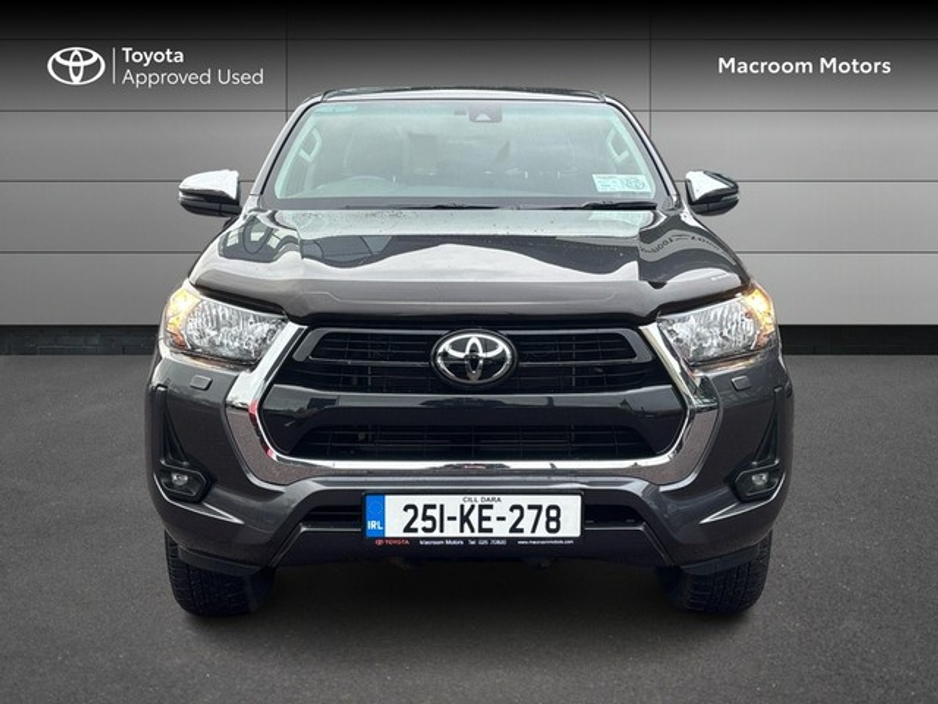 2025 Toyota Hilux FRESH SELECTION OF TRADE-INS HILUX 2.4 SR5 D/CAB AUTO €48,000