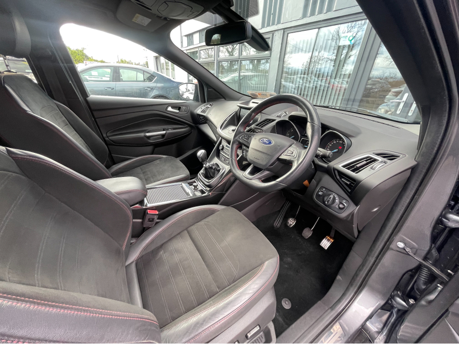 2019 Ford Kuga 1.5 120PS FWD 4DR ST-LINE €11,950