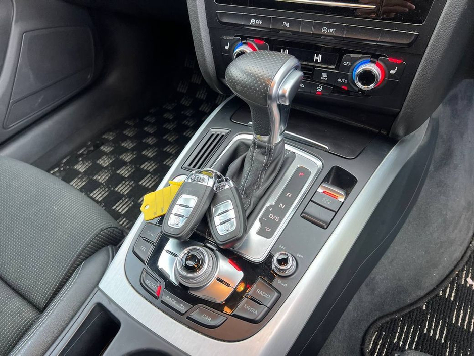 2015 Audi A4 AVANT S-LINE 2.0 TFSI // SERVICE HISTORY // NEW 19" S-LINE ALLOYS // DUAL ZONE CLIMATE CONTROL €17,900