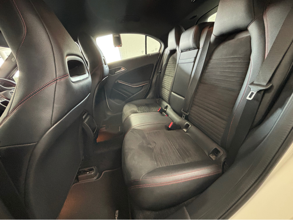 2015 Mercedes-Benz A Class - image 11