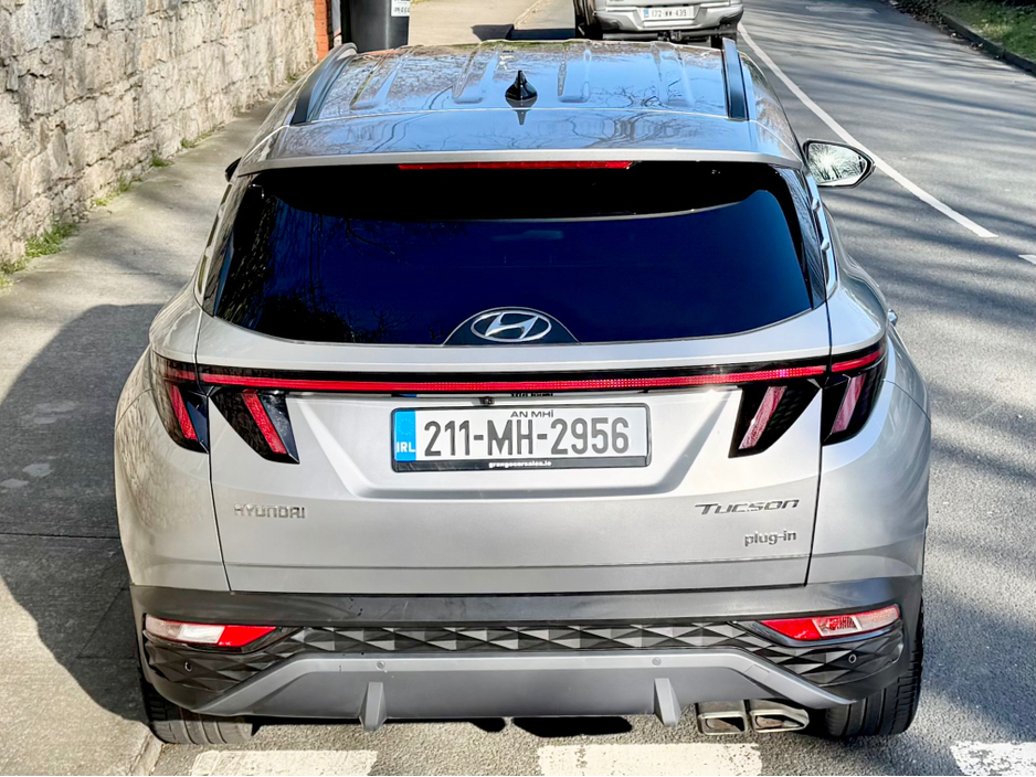 2021 Hyundai Tucson - image 10