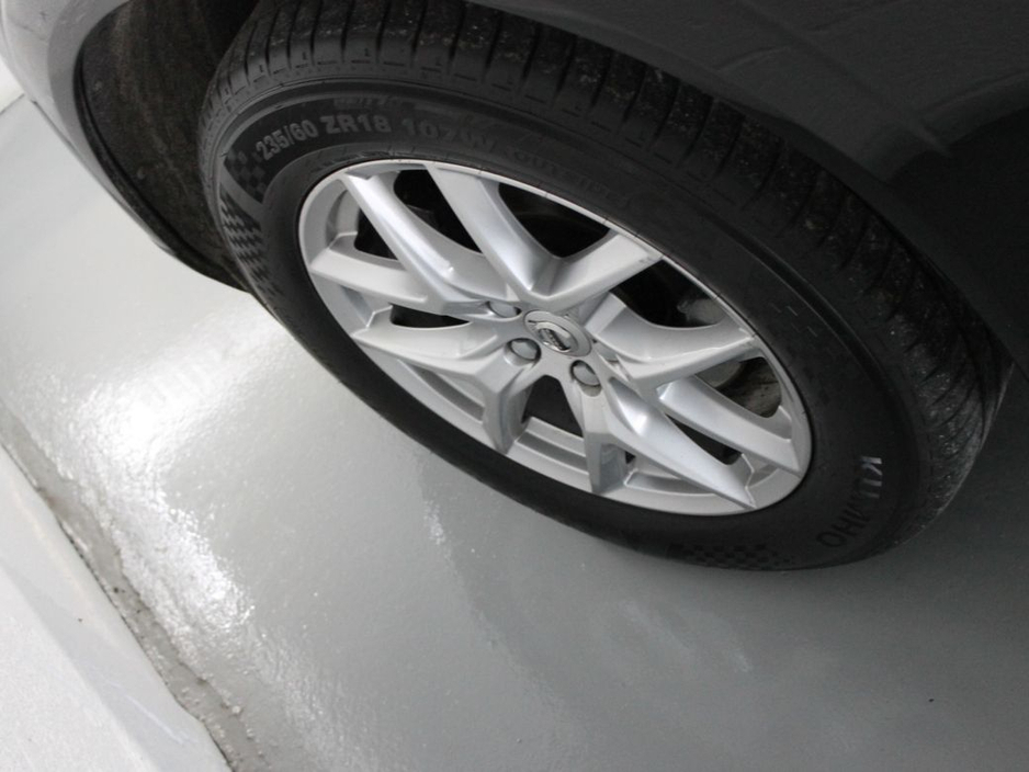 2018 Volvo XC60 D4 AWD Momentum 5DR €23,250