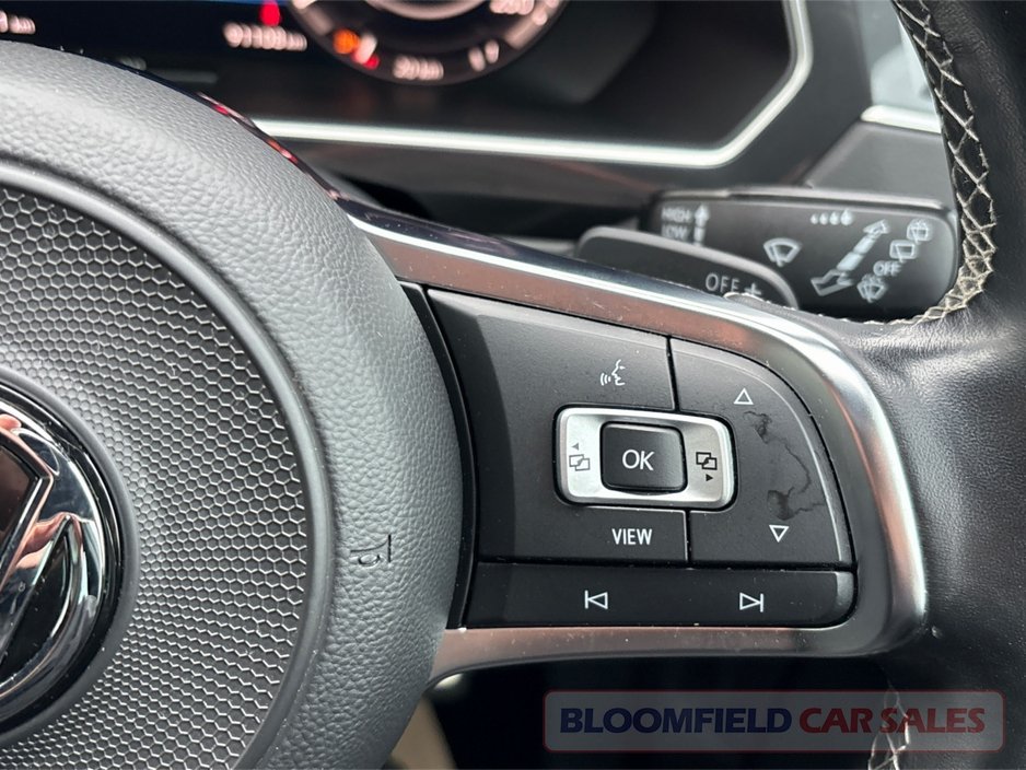 2018 Volkswagen Tiguan 4 MOTION R-LINE , DSG // IMMACULATE €29,950