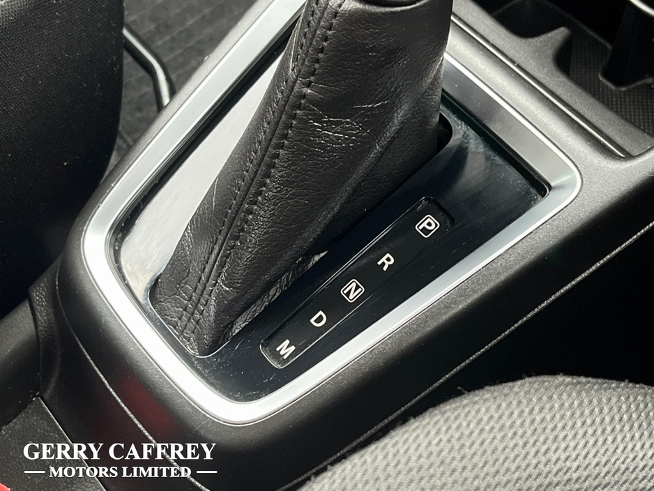 2022 Suzuki Swift - image 19