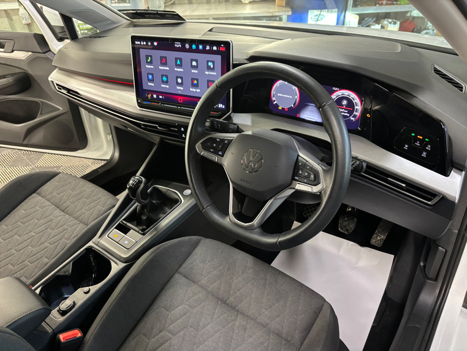 2025 Volkswagen Golf GOLF EDITION 75 2.0 TDI 116HP €33,950